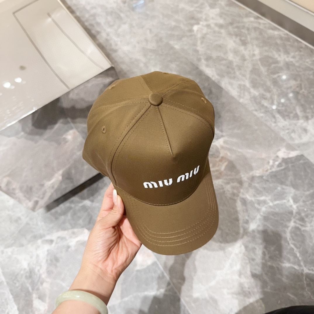 Miu Miu Caps